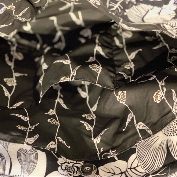 NWT Vera Bradley Tote Bag in Signature Cotton, Bedford Blooms - Picture 14 of 16